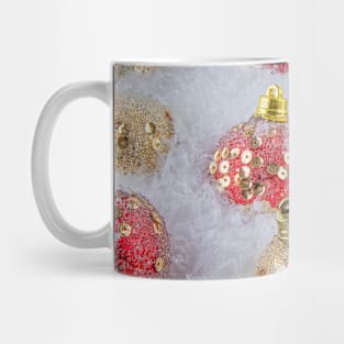 Red and Gold Christmas baubles Mug